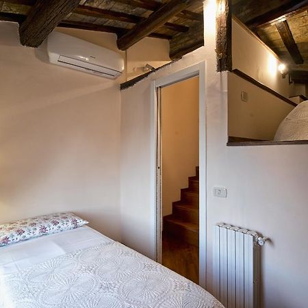 Pantheon Luxury Apartment Róma Szoba fotó