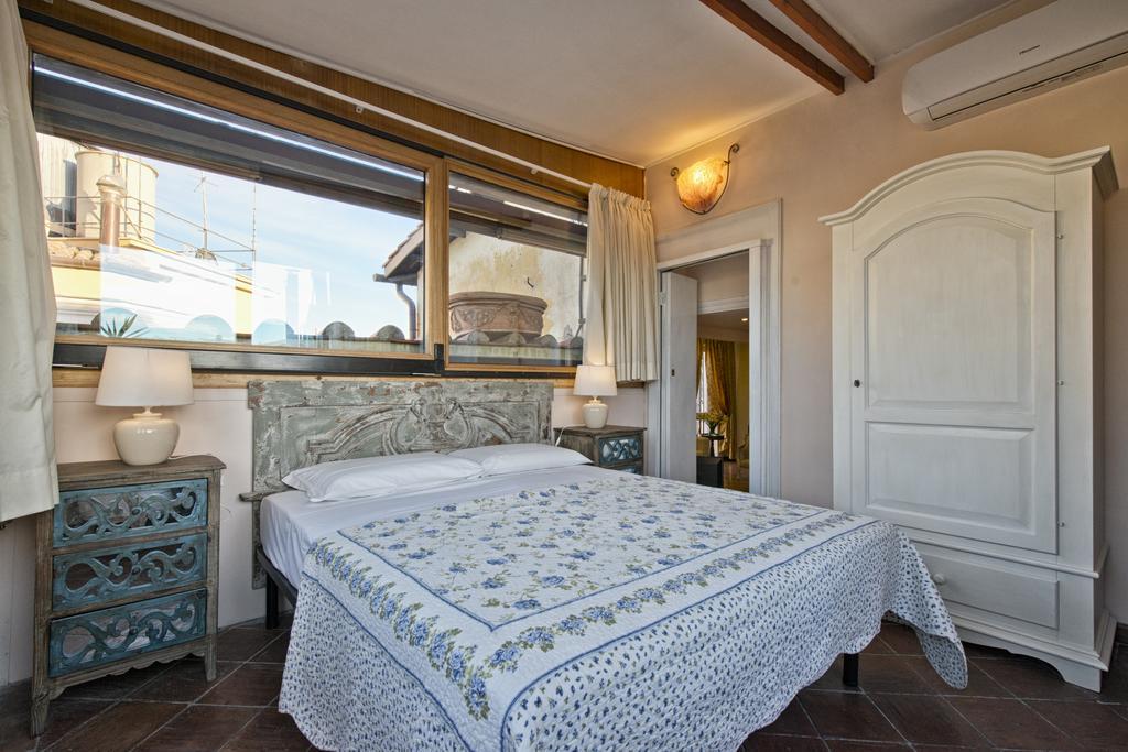 Pantheon Luxury Apartment Róma Szoba fotó